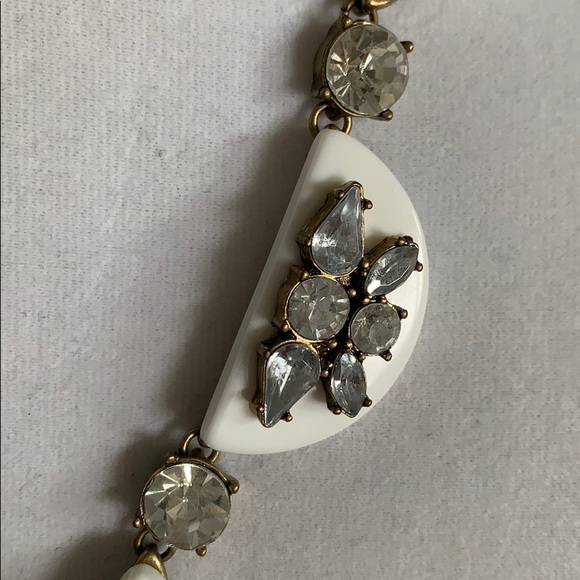 Necklacw, white, golden, silver - Picture 2 of 3